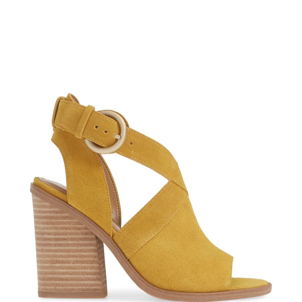 Marc fisher Vega heeled sandal